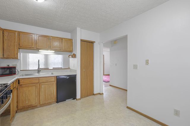 6806 Bennell Drive, Reynoldsburg, OH 43068