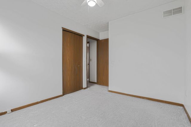 6806 Bennell Drive, Reynoldsburg, OH 43068