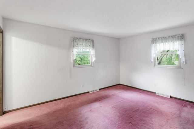 6834 Cedar Brook Glen, New Albany, OH 43054