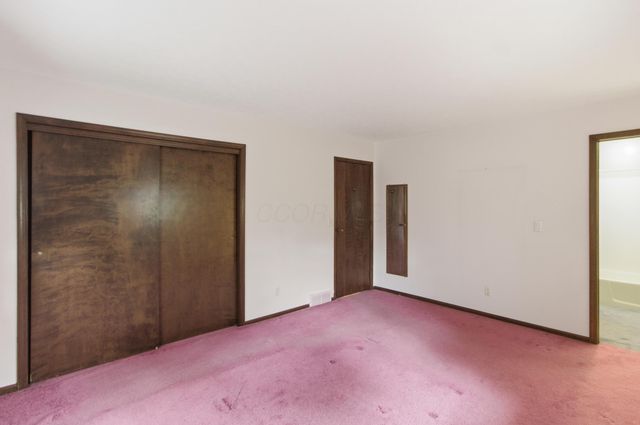 6834 Cedar Brook Glen, New Albany, OH 43054