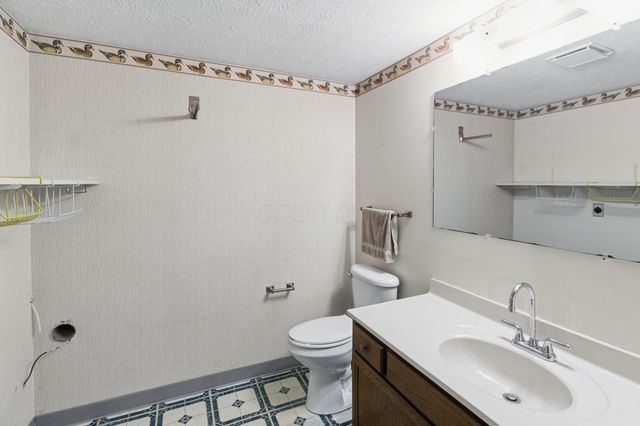 6834 Cedar Brook Glen, New Albany, OH 43054