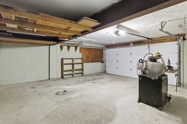 6834 Cedar Brook Glen, New Albany, OH 43054