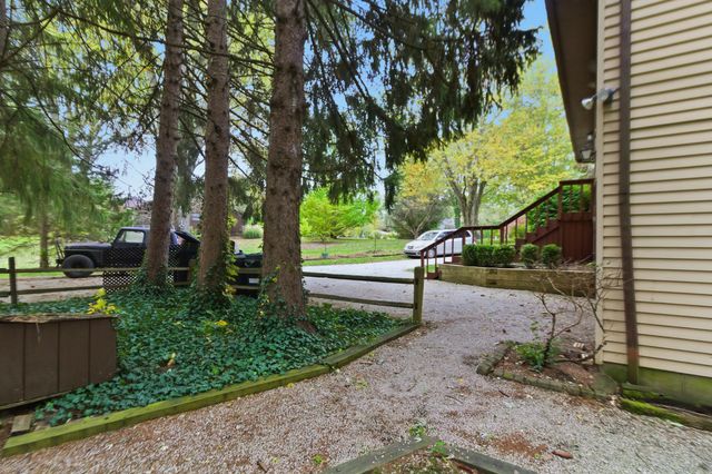 6834 Cedar Brook Glen, New Albany, OH 43054