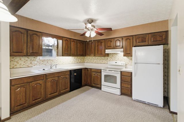 6834 Cedar Brook Glen, New Albany, OH 43054