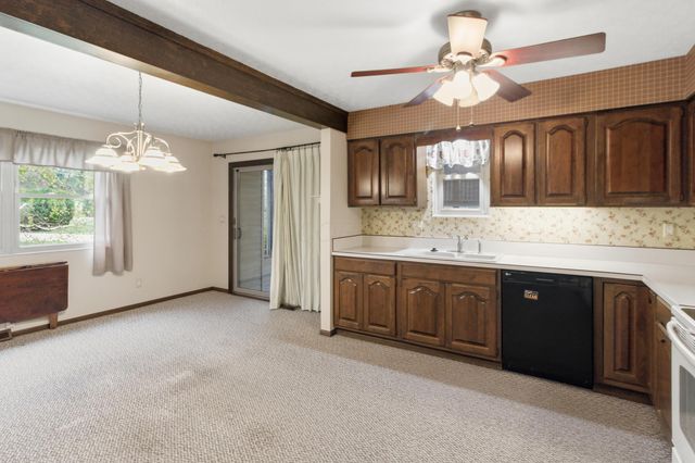 6834 Cedar Brook Glen, New Albany, OH 43054