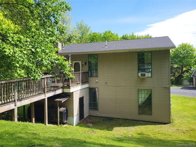 263 Riley Road, New Windsor, NY 12553