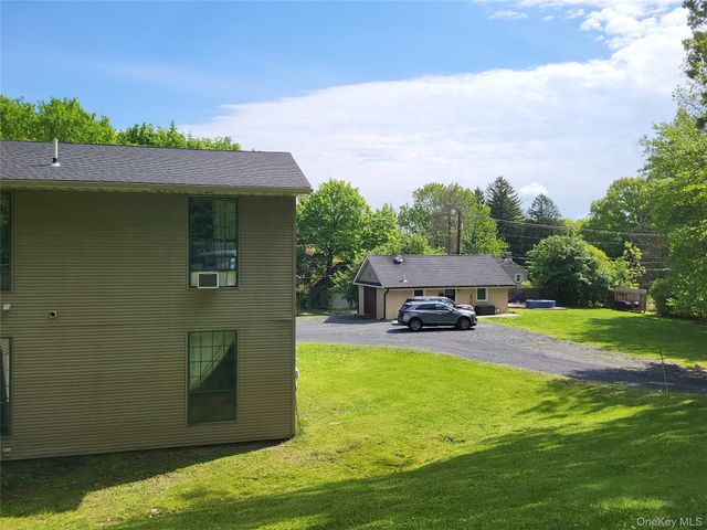 263 Riley Road, New Windsor, NY 12553