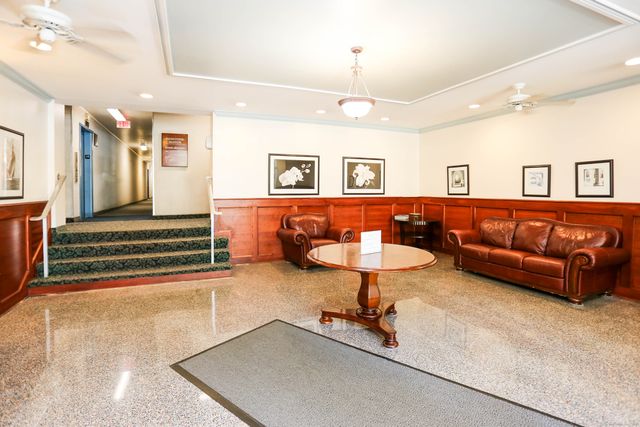 39 Glenbrook Road APT 2A, Stamford, CT 06902