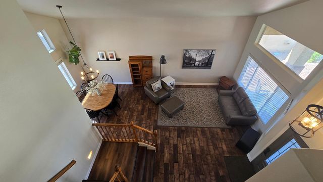 8213 W Quail Avenue, Peoria, AZ 85382