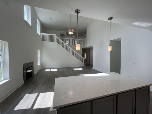 7228 Fairlawn Dr, Fairview, TN 37062