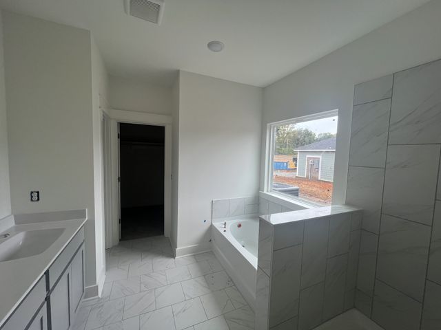 7228 Fairlawn Dr, Fairview, TN 37062