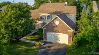 1949 PINNACLE Drive, Aurora, IL 60502