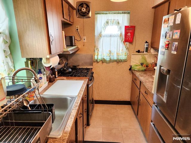 88 Columbus Avenue, Harrington Park, NJ 07640