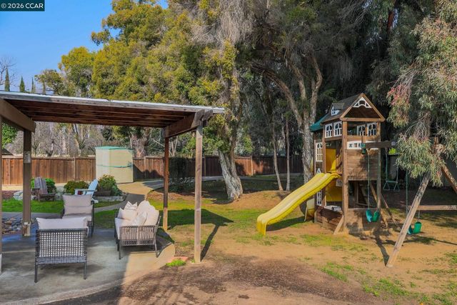 4807 Silver Hill Ct, Antioch, CA 94531