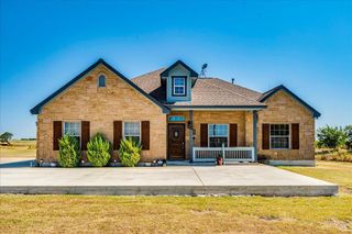 909 County Road 342, Granger, TX 76530