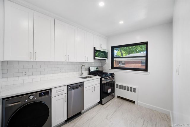 73-23 220th Street 2, Bayside, NY 11364