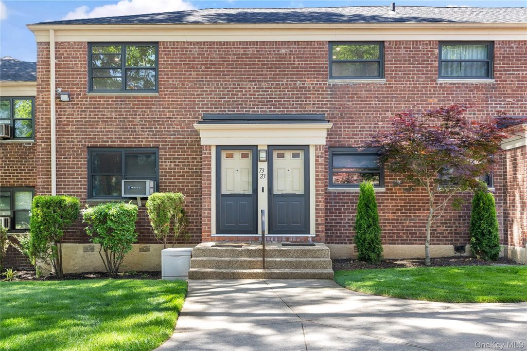 73-23 220th Street 2, Bayside, NY 11364