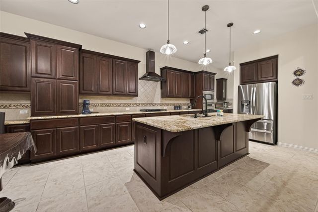 6935 Tiedmann Park Way, Sugar Land, TX 77479