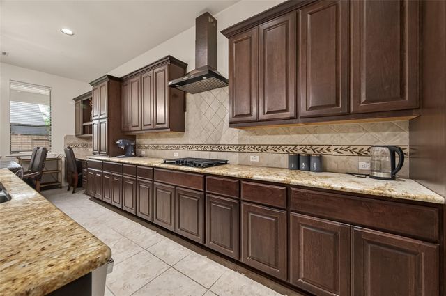 6935 Tiedmann Park Way, Sugar Land, TX 77479