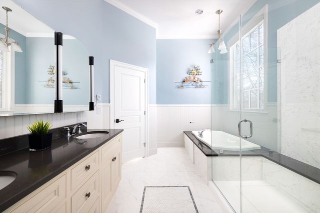 6 Paul Street 2, Newton, MA 02459