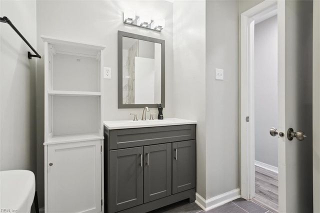 72 Ferguson LN, Newport News, VA 23601