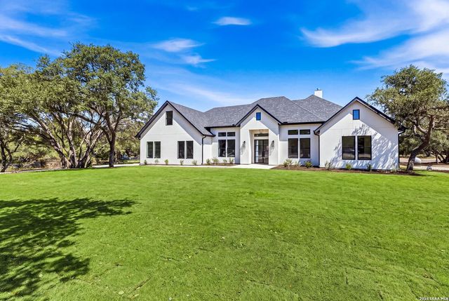 10005 SAXET DR, Boerne, TX 78006