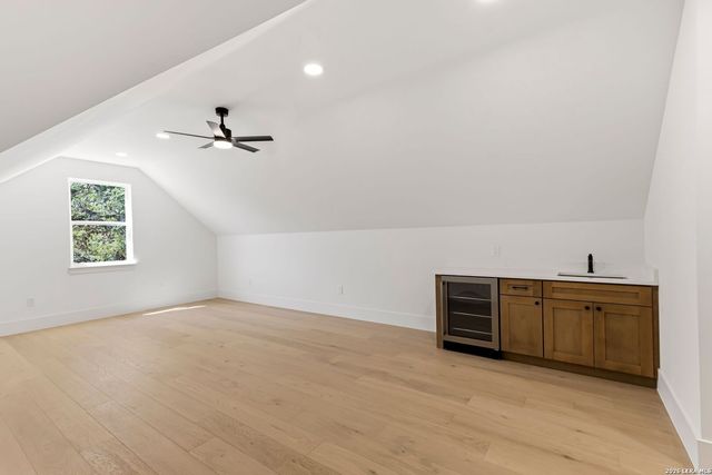 10005 SAXET DR, Boerne, TX 78006