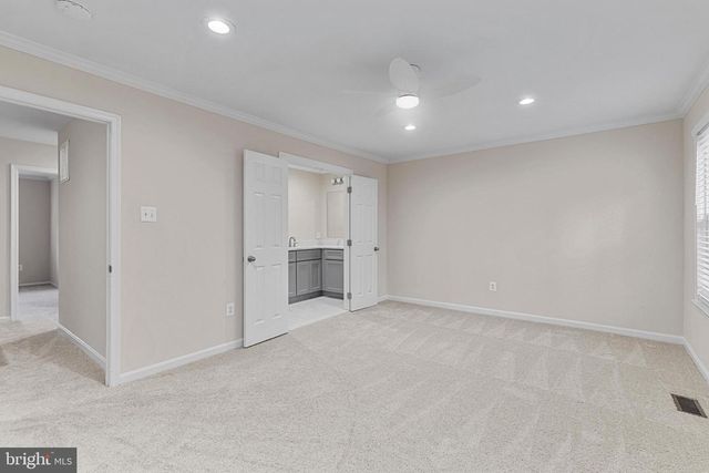 8871 STONEBROOK LN, Columbia, MD 21046