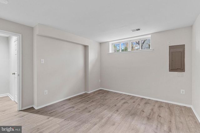 8871 STONEBROOK LN, Columbia, MD 21046