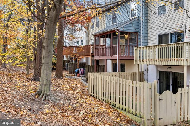 8871 STONEBROOK LN, Columbia, MD 21046