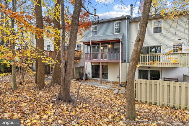 8871 STONEBROOK LN, Columbia, MD 21046