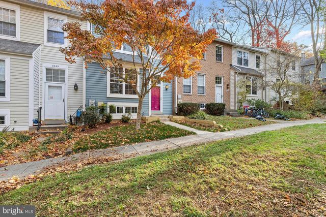 8871 STONEBROOK LN, Columbia, MD 21046