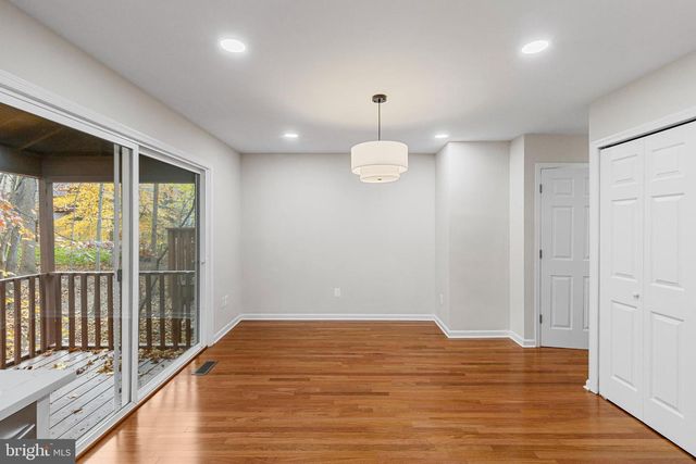 8871 STONEBROOK LN, Columbia, MD 21046