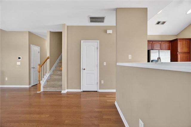 358 Guibor NW Court 6, Kennesaw, GA 30144