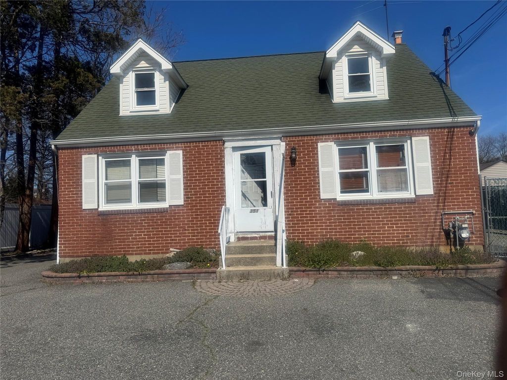 351 E Meadow Avenue, East Meadow, NY 11554