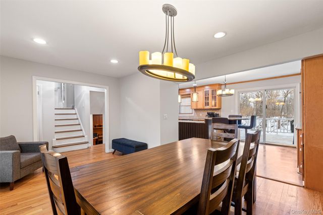 270 Cottage Road, Valley Cottage, NY 10989