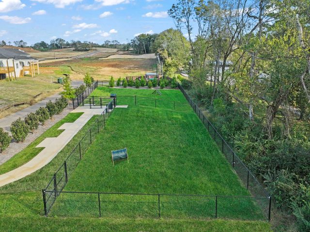 3146 Rolling Brook Drive, Columbia, TN 38401