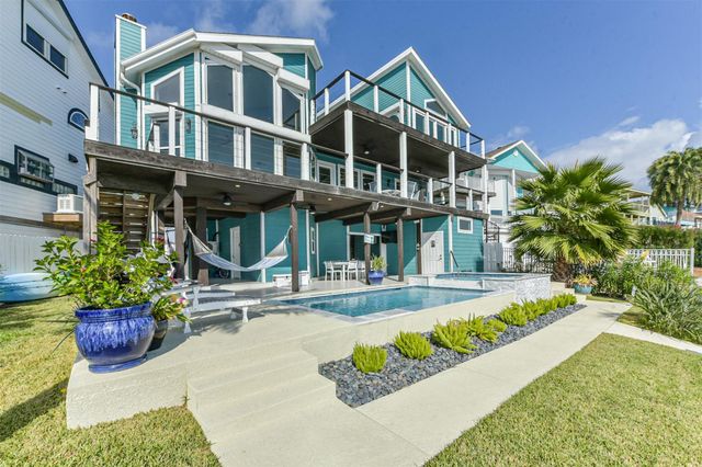 1335 Edwards Drive, Dickinson, TX 77539