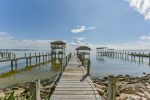 1335 Edwards Drive, Dickinson, TX 77539