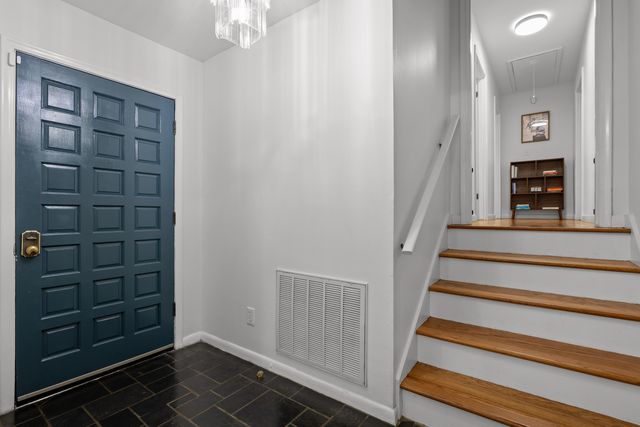 3805 Rollingwood Drive, Chattanooga, TN 37406