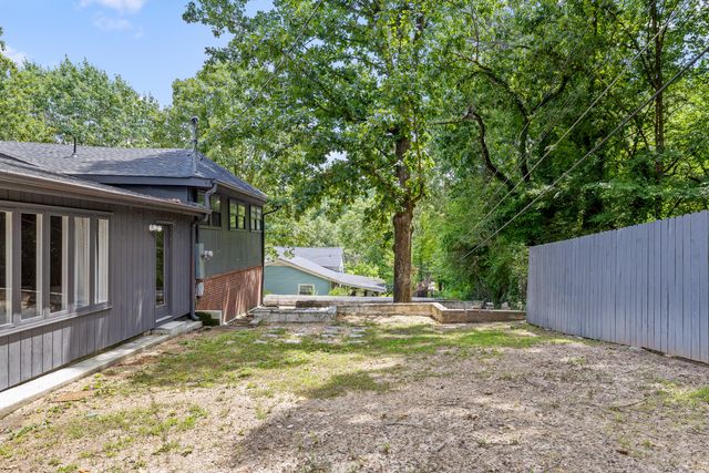 3805 Rollingwood Drive, Chattanooga, TN 37406