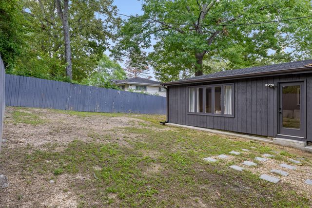 3805 Rollingwood Drive, Chattanooga, TN 37406