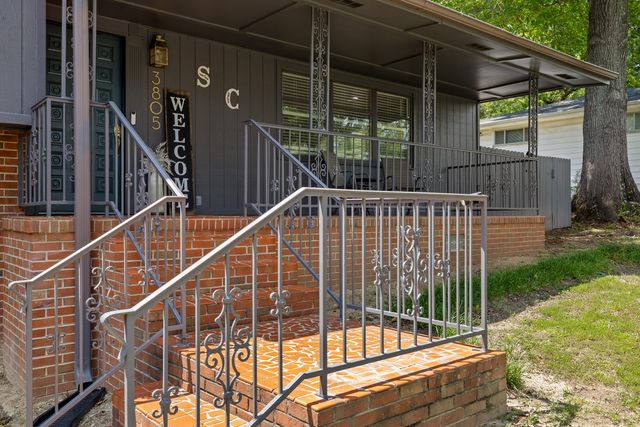 3805 Rollingwood Drive, Chattanooga, TN 37406
