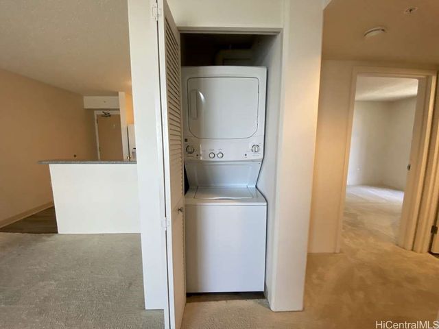 801 South Street 713, Honolulu, HI 96813