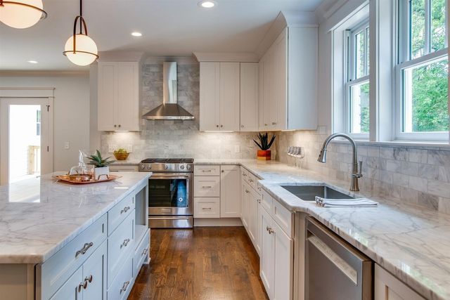 905 Waldkirch Ave, Nashville, TN 37204