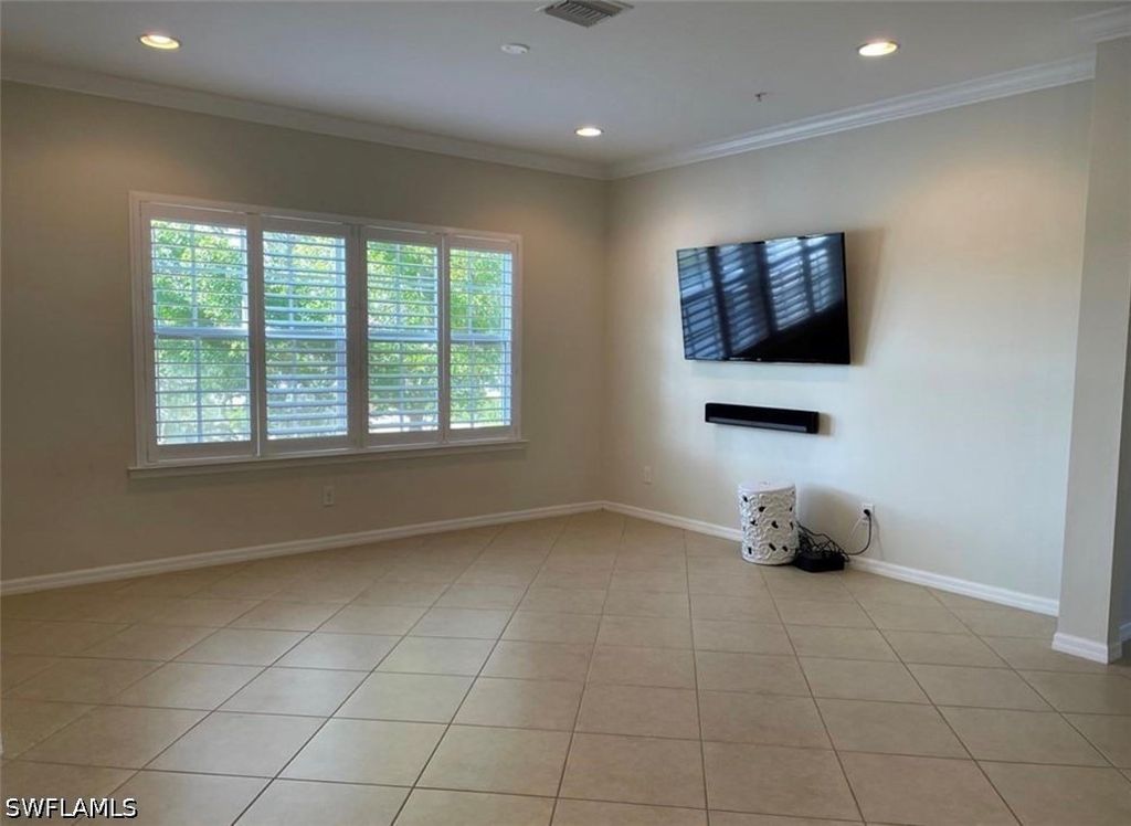 23550 Alamanda DR 204, Estero, FL 34135