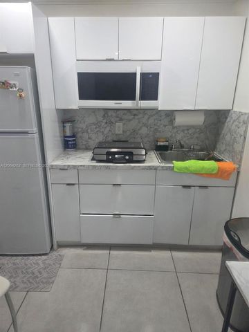 1235 SW 136th Pl 0, Miami, FL 33184