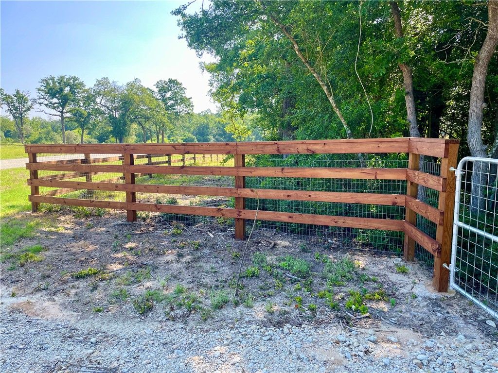 9242 Stetson Drive, Normangee, TX 77871 — photo 3