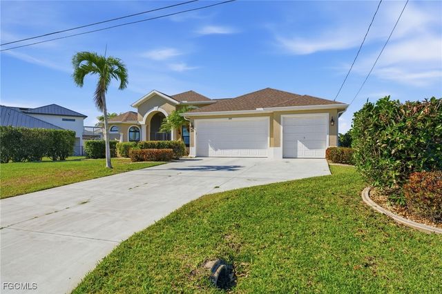 810 NW 36th AVE, Cape Coral, FL 33993