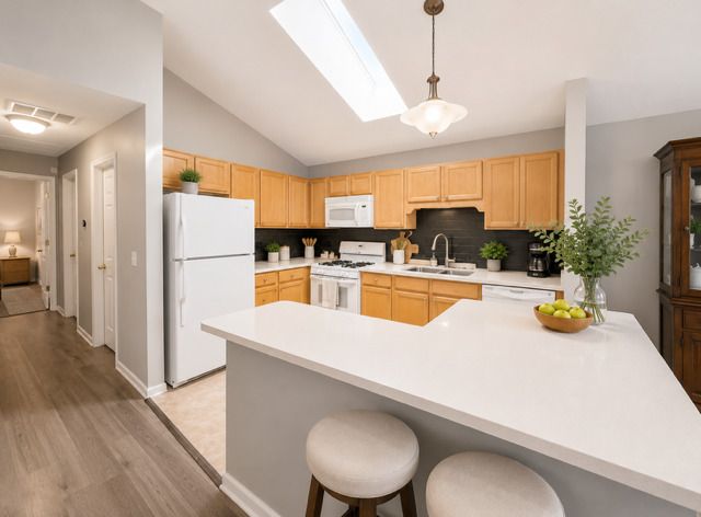 634 LE PARC Circle 634, Buffalo Grove, IL 60089